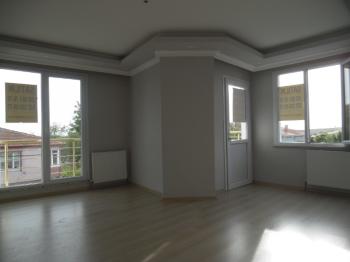 SİLİVRİ DEĞİRMENKÖYDE SATILIK ARA KAT 2+1 DAİRE 