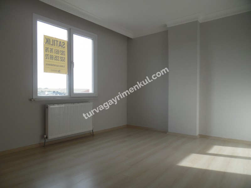 SİLİVRİ DEĞİRMENKÖYDE SATILIK ARA KAT 2+1 DAİRE 