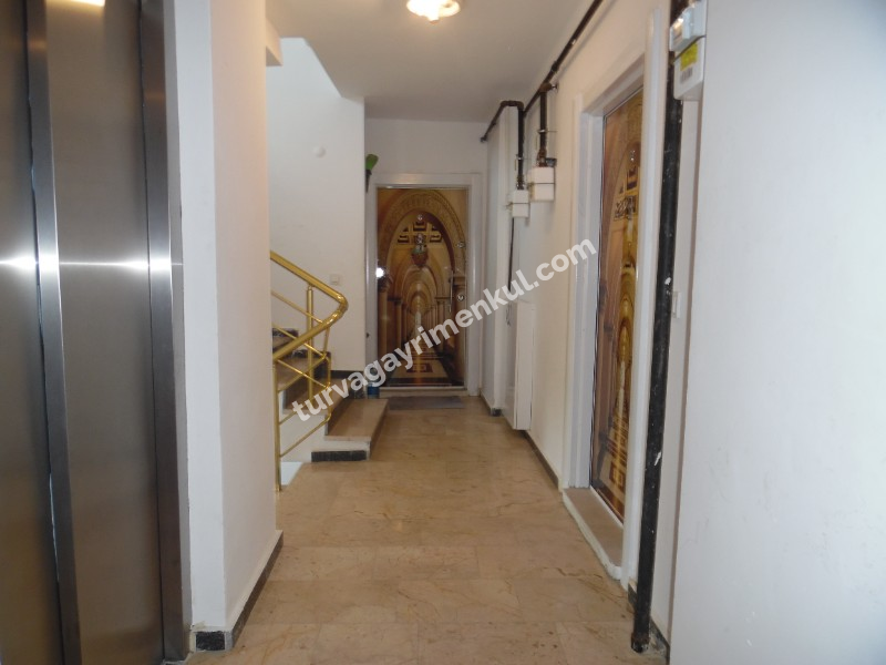 SİLİVRİ DEĞİRMENKÖYDE SATILIK ARA KAT 2+1 DAİRE 