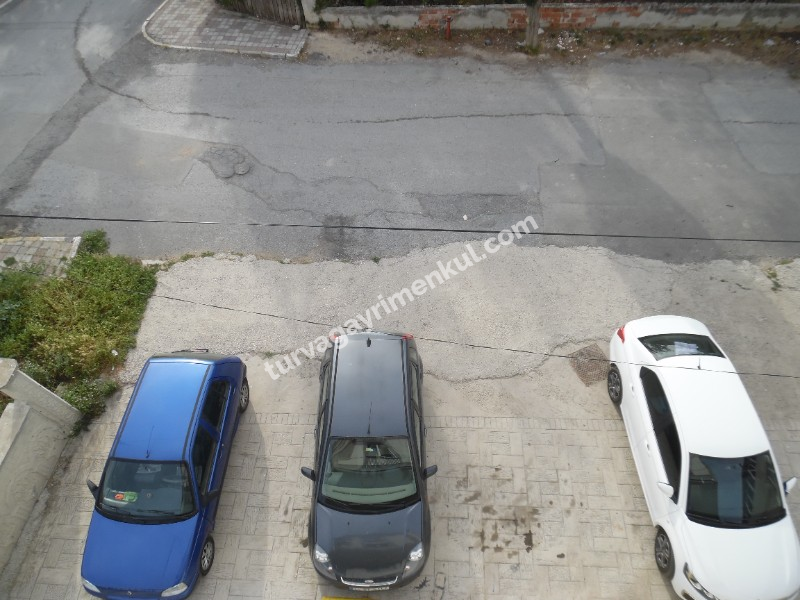 SİLİVRİ DEĞİRMENKÖYDE SATILIK ARA KAT 2+1 DAİRE 