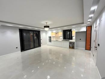 Didim'de Satılık Park Cepheli 4+1 Villa