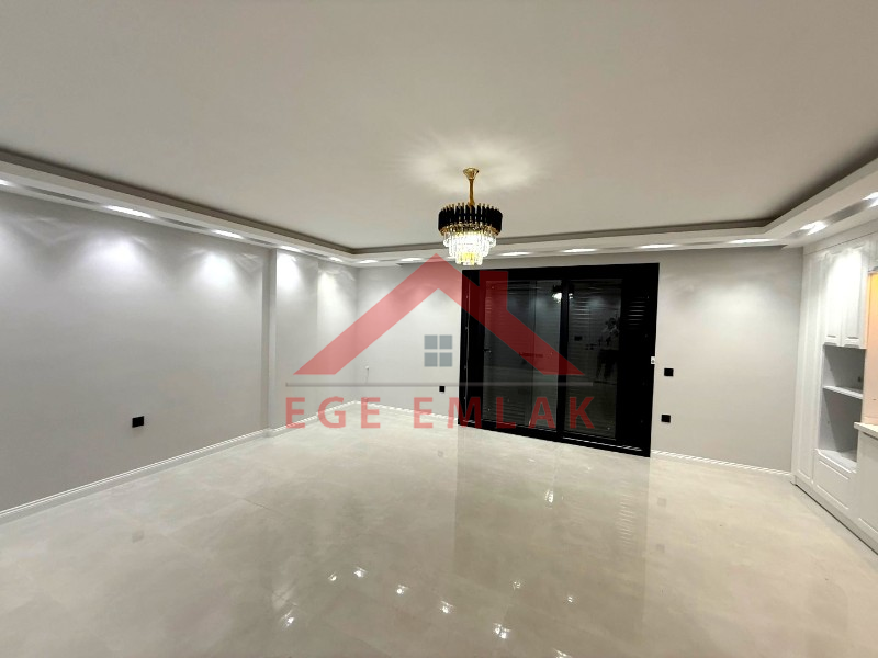 Didim'de Satılık Park Cepheli 4+1 Villa
