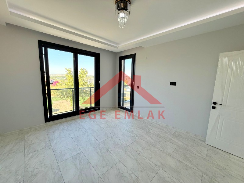 Didim'de Satılık Park Cepheli 4+1 Villa