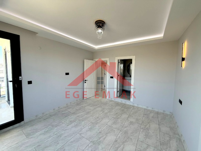 Didim'de Satılık Park Cepheli 4+1 Villa
