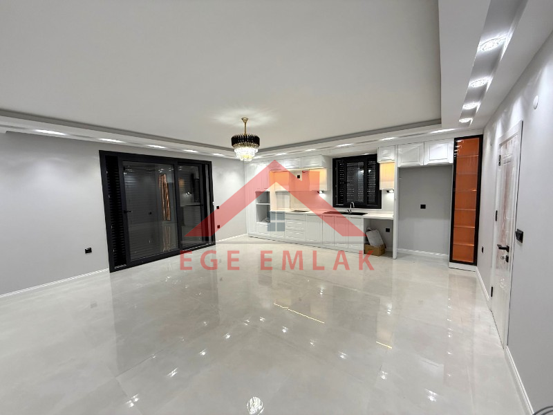 Didim'de Satılık Park Cepheli 4+1 Villa