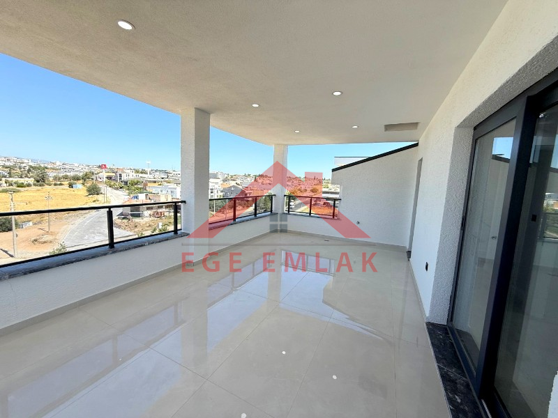 Didim'de Satılık Park Cepheli 4+1 Villa