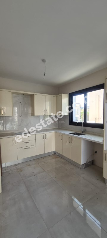 Lefkoşa Ortaköy Bölgesinde YENİ SATILIK 2+1 ve 3+1 DAİRELER