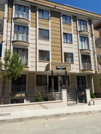 Güzelyalı SATILIK Daire  3 + 1, 110 m² 3 katlı bina da 2. kat