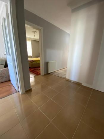 Güzelyalı SATILIK Daire  3 + 1, 110 m² 3 katlı bina da 2. kat