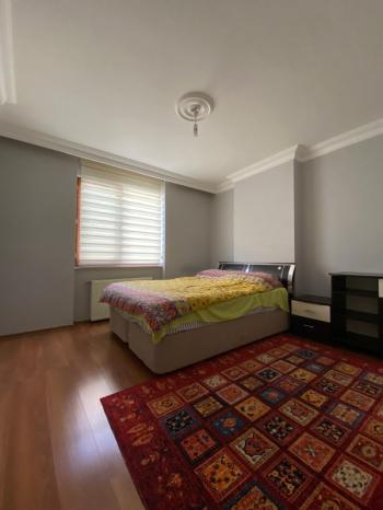 Güzelyalı SATILIK Daire  3 + 1, 110 m² 3 katlı bina da 2. kat