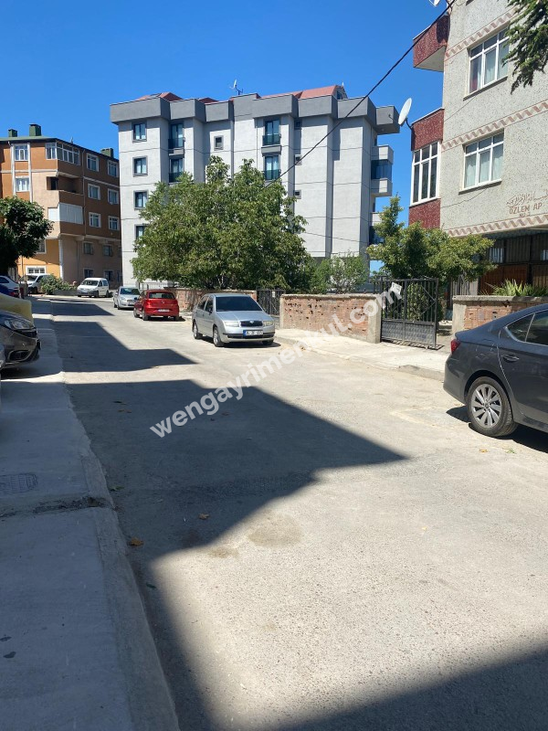 Güzelyalı SATILIK Daire  3 + 1, 110 m² 3 katlı bina da 2. kat