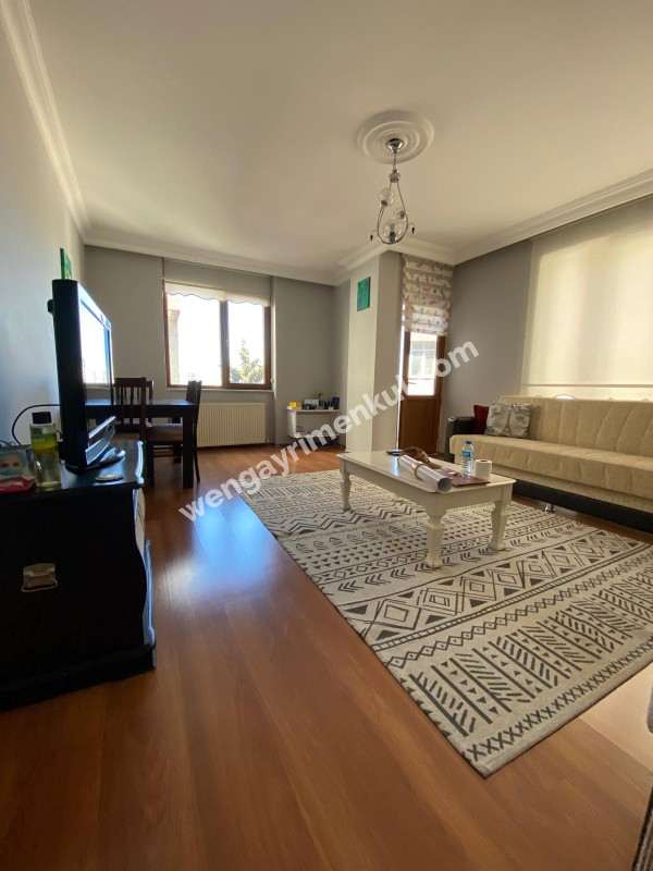 Güzelyalı SATILIK Daire  3 + 1, 110 m² 3 katlı bina da 2. kat