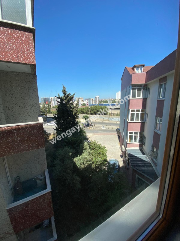 Güzelyalı SATILIK Daire  3 + 1, 110 m² 3 katlı bina da 2. kat