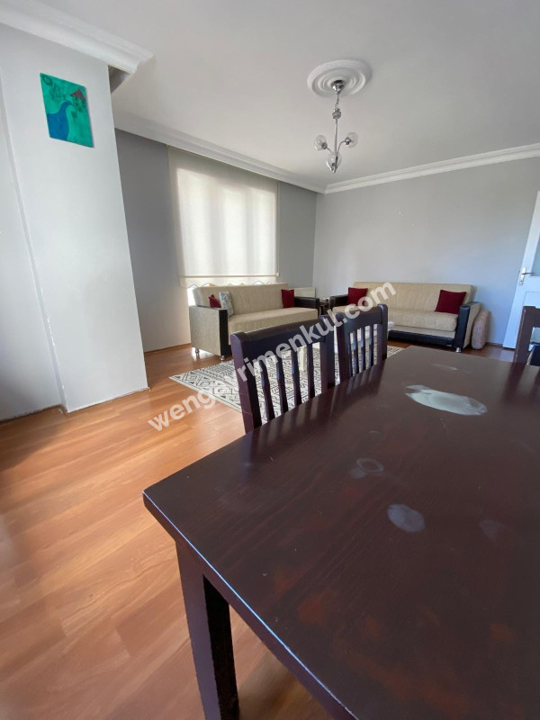 Güzelyalı SATILIK Daire  3 + 1, 110 m² 3 katlı bina da 2. kat