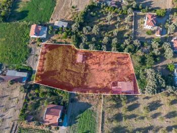 MUĞLA DATÇA KARAKÖYDE SATILIK TARLA EV VE AHIR