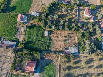 MUĞLA DATÇA KARAKÖYDE SATILIK TARLA EV VE AHIR