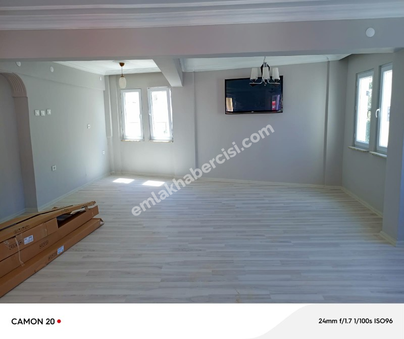 EMLAK HABERCİSİ 'NDEN MUDANYA HALİTPAŞA'DA ZİRAAT BANKASI MEVKİİ ANA CADDE ÜSTÜ 75 M2 KİRALIK OFİS / İŞYERİ