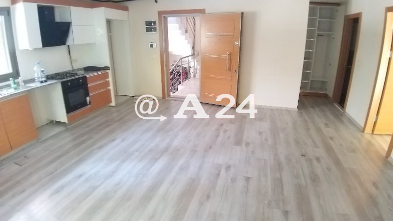 A24 Vizyondan Şirinyerde Balkon Bahçe 1+1 D.gaz Kombi