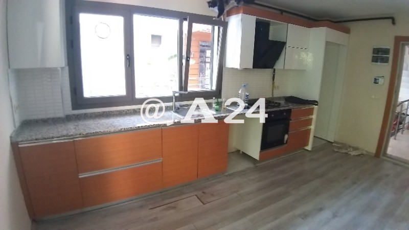 A24 Vizyondan Şirinyerde Balkon Bahçe 1+1 D.gaz Kombi