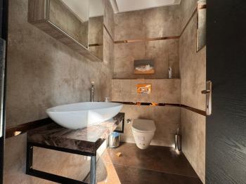 LEVENT'TE KİRALIK 700 M2 MÜSTAKİL VİLLA / OFİS / İŞ YERİ