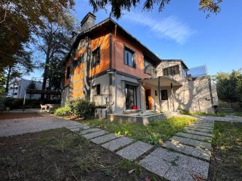 LEVENT'TE KİRALIK 700 M2 MÜSTAKİL VİLLA / OFİS / İŞ YERİ