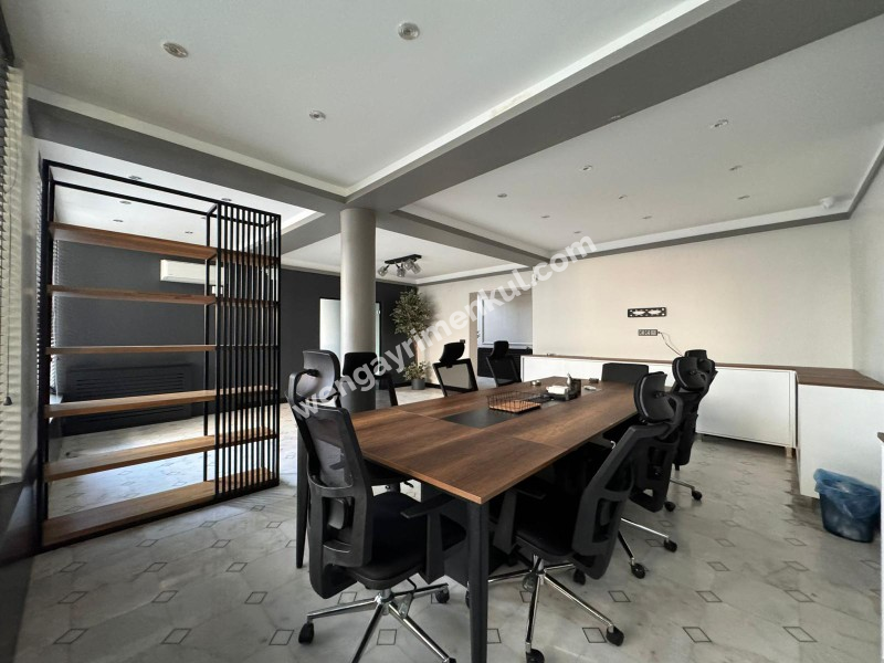 LEVENT'TE KİRALIK 700 M2 MÜSTAKİL VİLLA / OFİS / İŞ YERİ