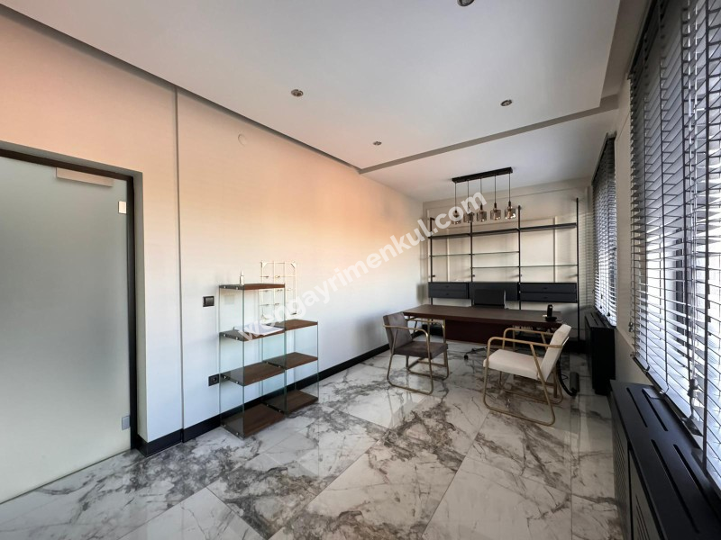 LEVENT'TE KİRALIK 700 M2 MÜSTAKİL VİLLA / OFİS / İŞ YERİ