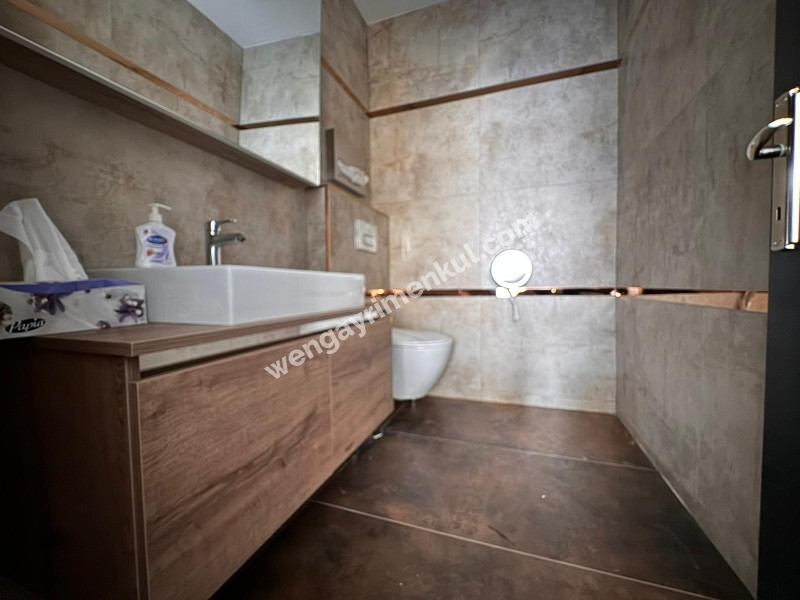 LEVENT'TE KİRALIK 700 M2 MÜSTAKİL VİLLA / OFİS / İŞ YERİ