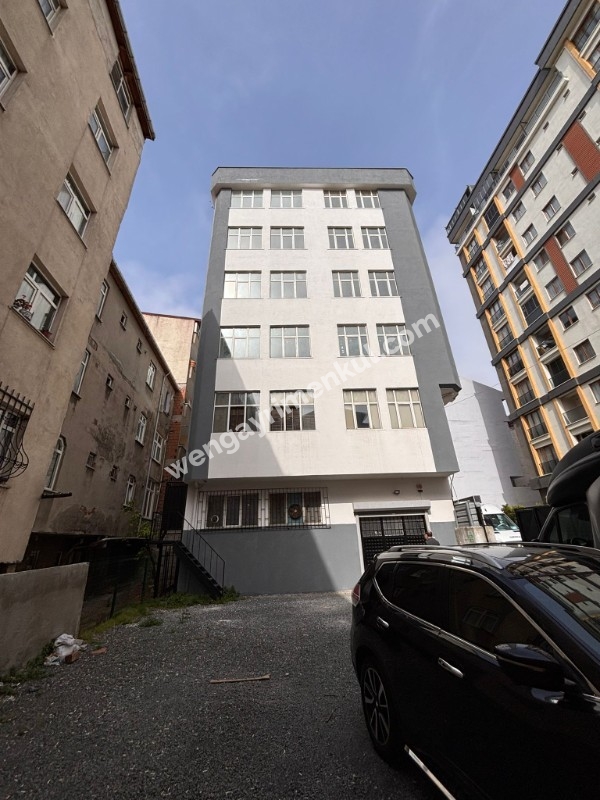 HALKALI MERKEZ MAHALLESİ 2915M2 KİRALIK KOMPLE BİNA