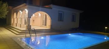 GİRNE KARAOĞLANOĞLU BÖLGESİNDE KİRALIK FUL EŞYALI MÜSTAKİL EV