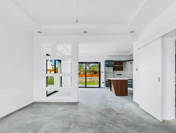 Kıbrıs Girne Alsancak Bölgesinde Satılık 3+1 Müstakil Villa