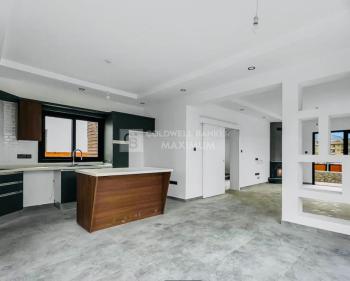 Kıbrıs Girne Alsancak Bölgesinde Satılık 3+1 Müstakil Villa