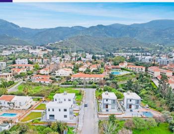 Kıbrıs Girne Alsancak Bölgesinde Satılık 3+1 Müstakil Villa