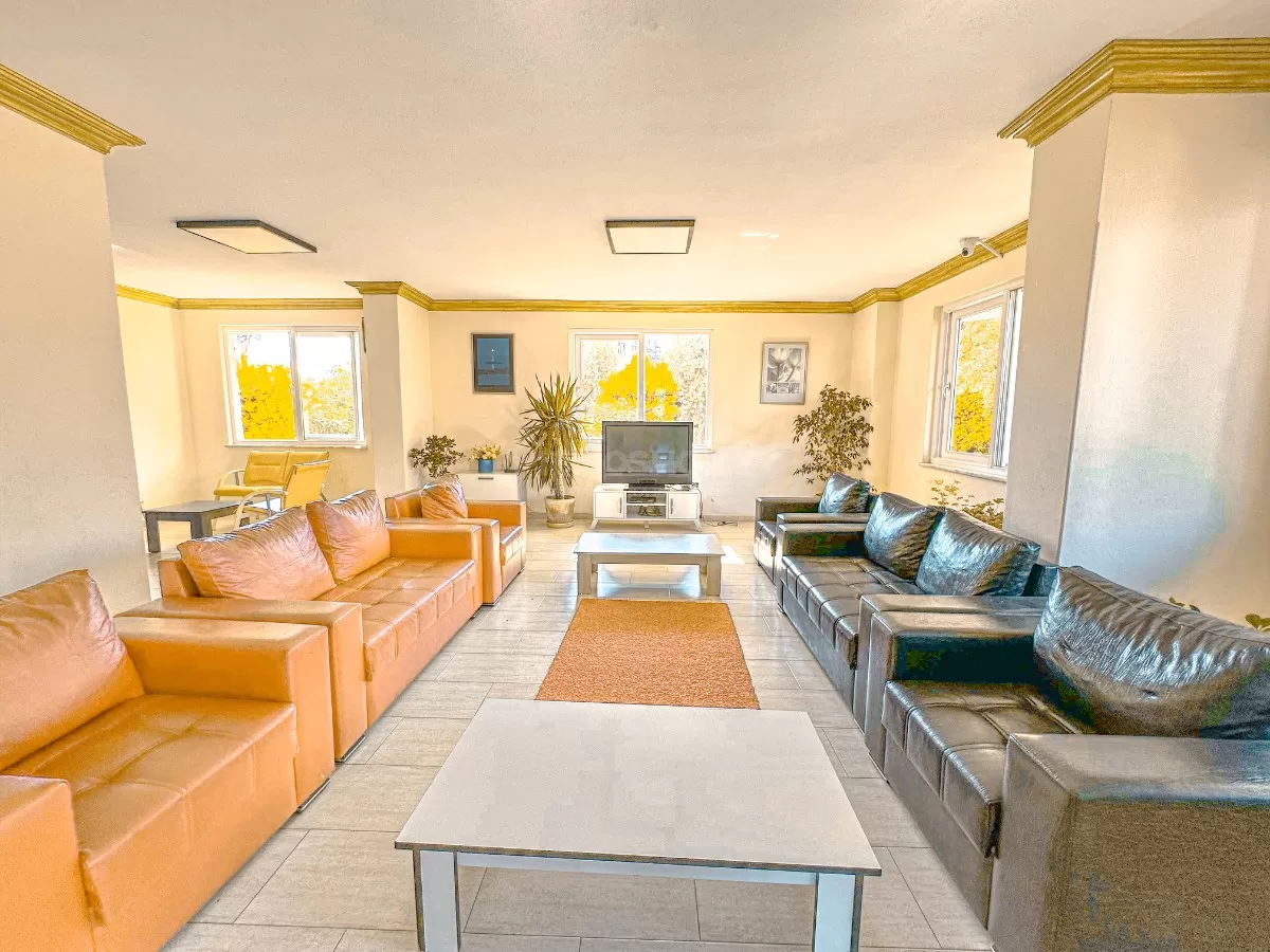 Spacious 3+1 In Cikcilli