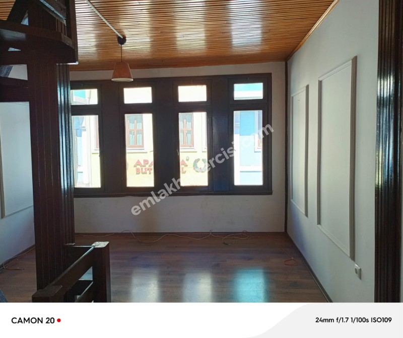 MUDANYA HALİTPAŞA ZİRAAT BANKASI MEVKİİ 3 KATLI 96 M2 SATILIK MÜSTAKİL EV/İŞYERİ