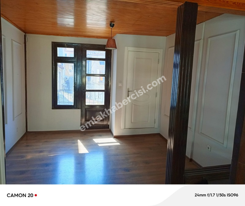 MUDANYA HALİTPAŞA ZİRAAT BANKASI MEVKİİ 3 KATLI 96 M2 SATILIK MÜSTAKİL EV/İŞYERİ