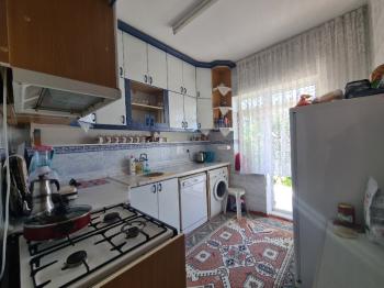 GÜMÜŞLER   ESKİDE   SATILIK  BAHÇELİ  MÜSTAKİL EV