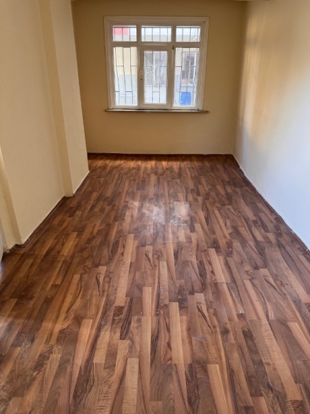 Akşemsettin Bakırköy Belde Sitesi'nde Yüksek Giriş 2+1 Satılık Daire