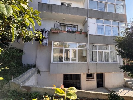 Akşemsettin Bakırköy Belde Sitesi'nde Yüksek Giriş 2+1 Satılık Daire