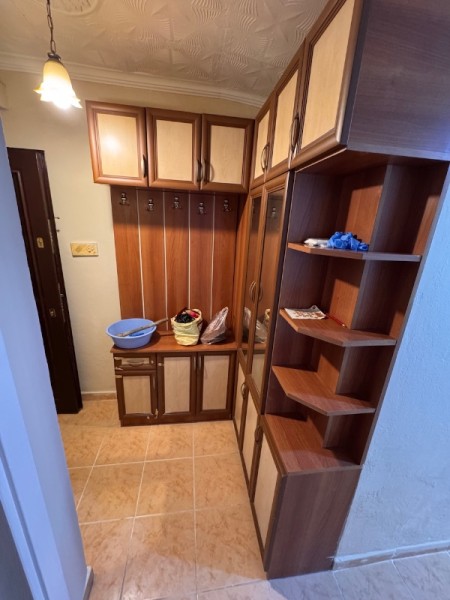 Akşemsettin Bakırköy Belde Sitesi'nde Yüksek Giriş 2+1 Satılık Daire