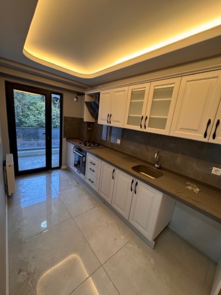 Çırçır Metroya 2 Dk | 1.Kat | 3+1 Asansörlü Sıfır Satılık Daire 