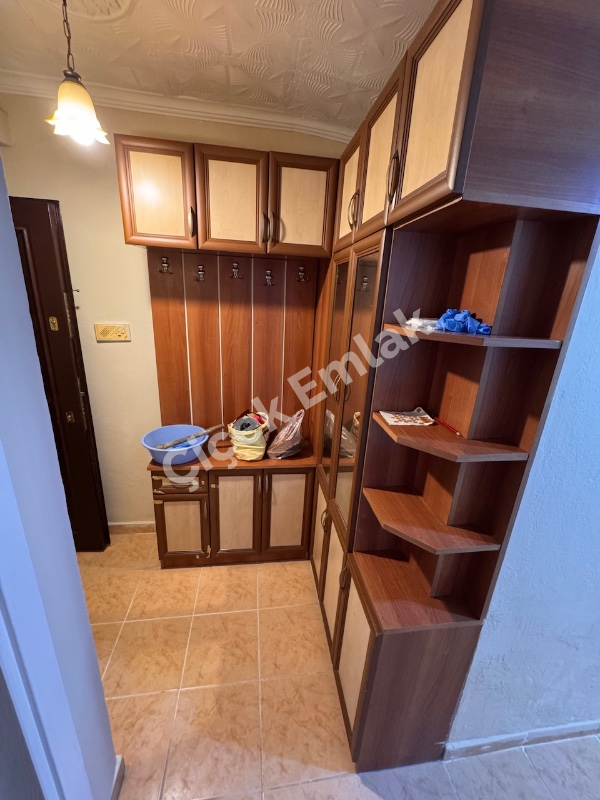 Akşemsettin Bakırköy Belde Sitesi'nde Yüksek Giriş 2+1 Satılık Daire