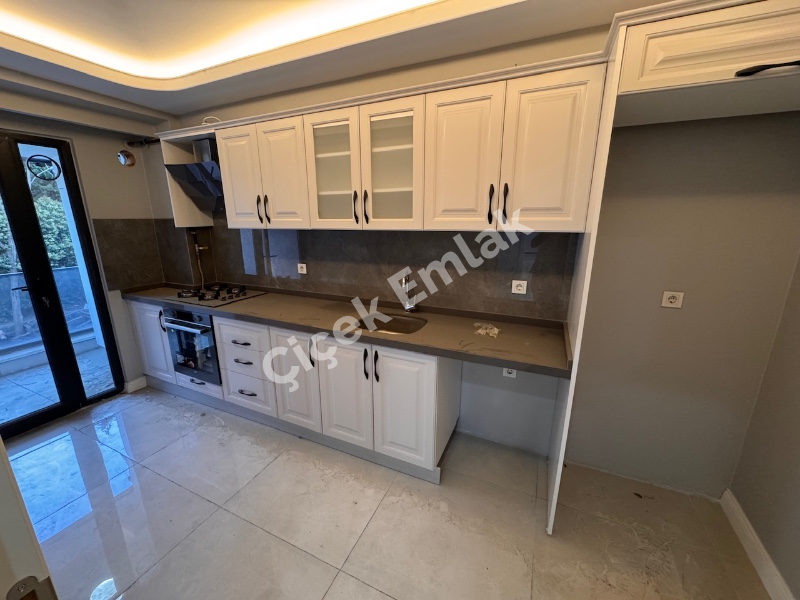 Çırçır Metroya 2 Dk | 1.Kat | 3+1 Asansörlü Sıfır Satılık Daire 