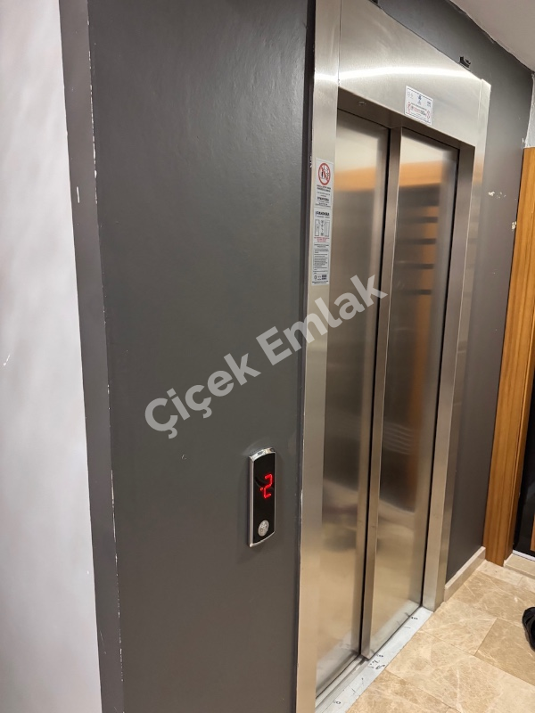 Çırçır Metroya 2 Dk | 1.Kat | 3+1 Asansörlü Sıfır Satılık Daire 