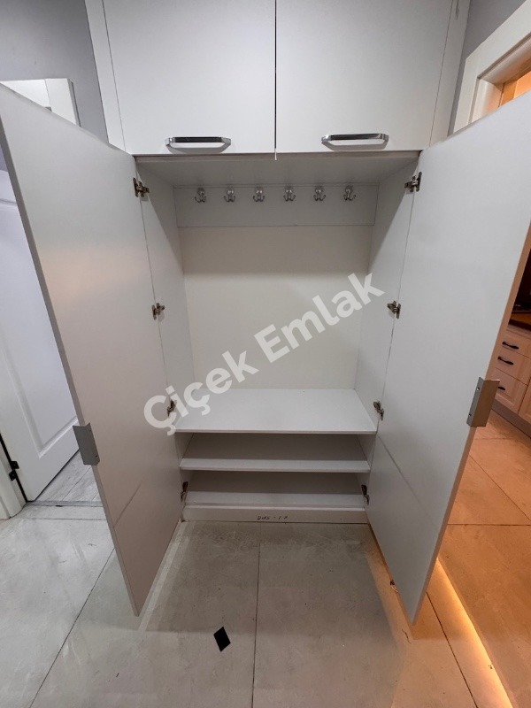 Çırçır Metroya 2 Dk | 1.Kat | 3+1 Asansörlü Sıfır Satılık Daire 