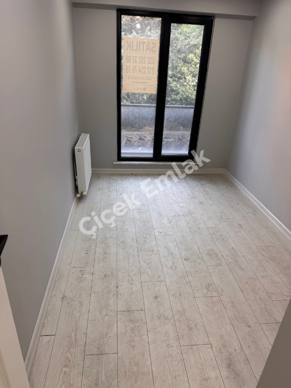 Çırçır Metroya 2 Dk | 1.Kat | 3+1 Asansörlü Sıfır Satılık Daire 