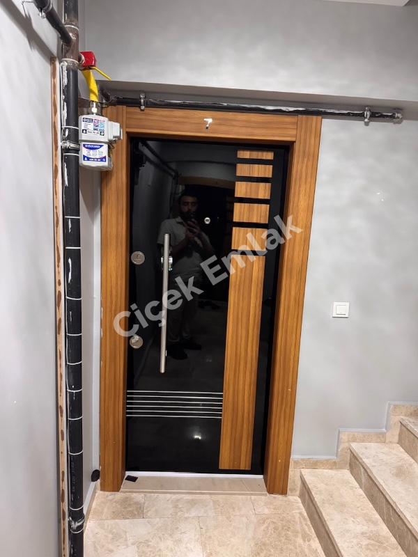 Çırçır Metroya 2 Dk | 1.Kat | 3+1 Asansörlü Sıfır Satılık Daire 