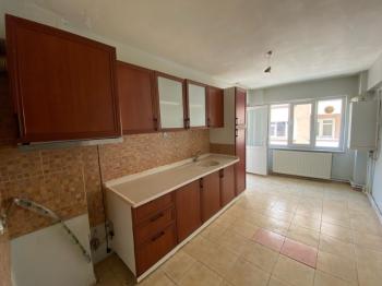 ARTI'DAN ELMASBAHÇELER'DE GENİŞ KİRALIK DAİRE