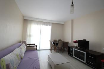 ASLAN'DAN ÜNİ. CADDESİ GROSERİ CİV. FULL EŞYALI GENİŞ 1+1