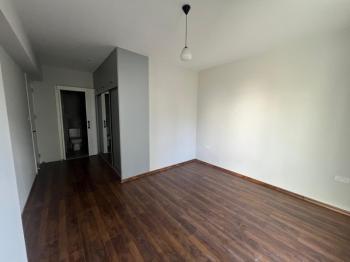 Lefkoşa Yenişehir Bölgesinde  SATILIK 3+1 DAİRE